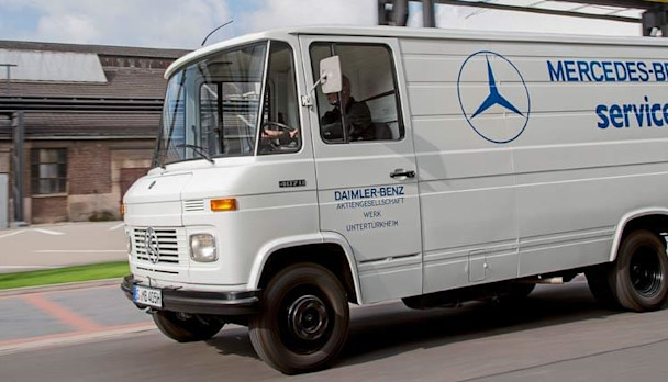 Mercedes-Benz T2