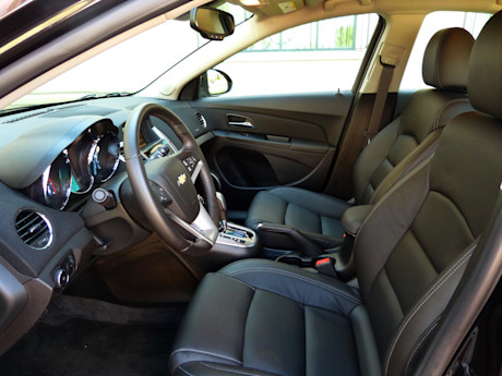 Editorial 2014 chevrolet cruze ltz 14t jb 10