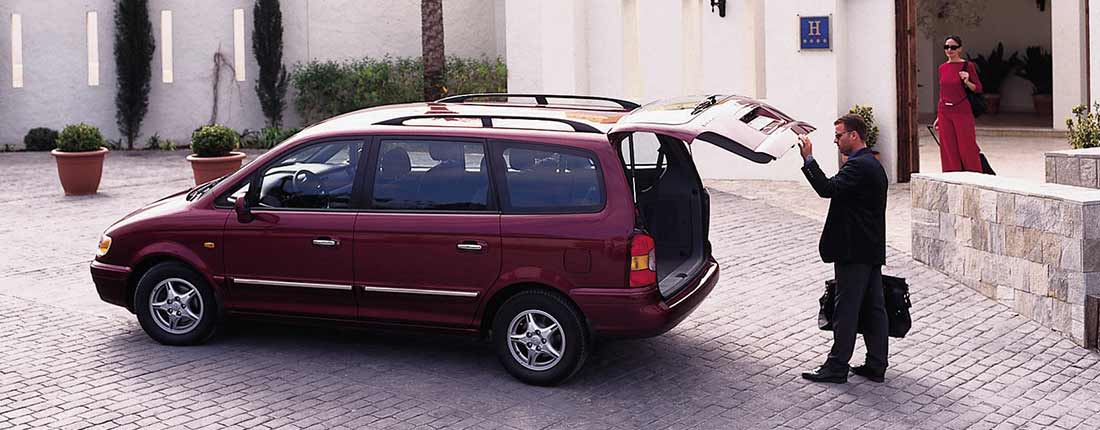 hyundai-trajet-l-01