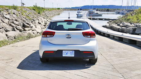 Editorial 2018 kia rio 5 door 08 nd