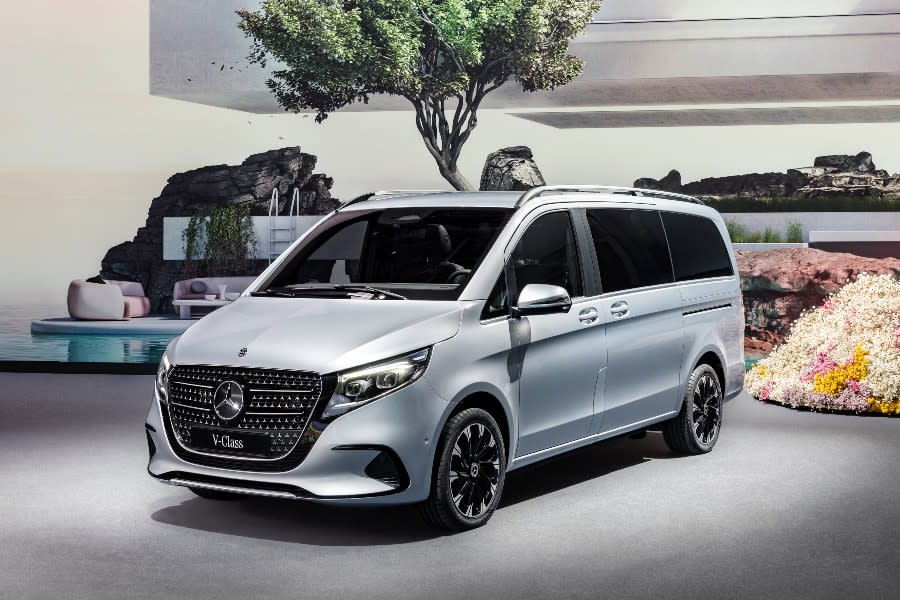 mercedes-clase-v-2024.8.jpg