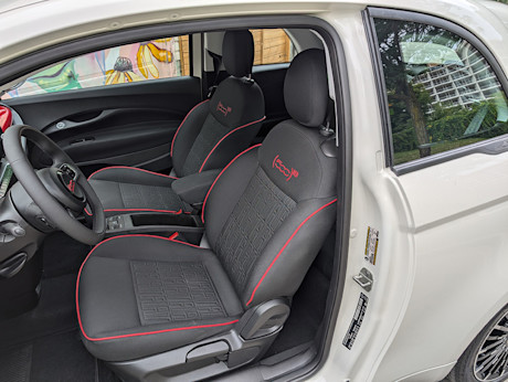 Editorial 2024 fiat 500e red td sbe 240830 15