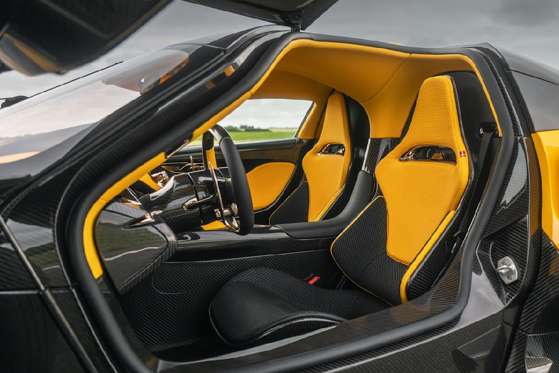 Zenvo-Aurora-Tur-2028 (9).jpg