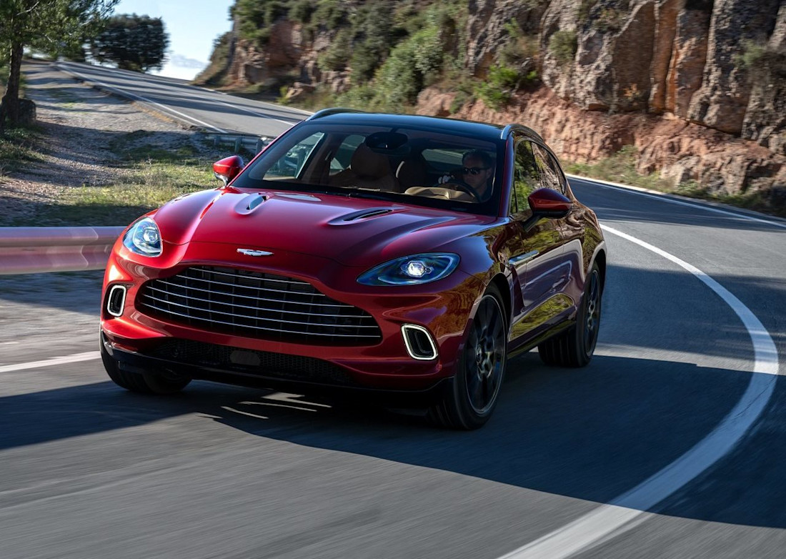 Aston_Martin-DBX-2021-1280-03.jpg