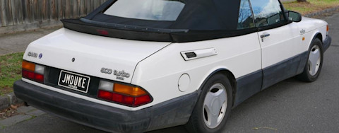Saab 900