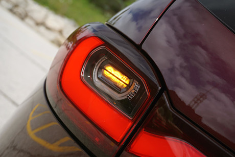 Editorial 2024 mazda cx 90 signature 231003 09 di