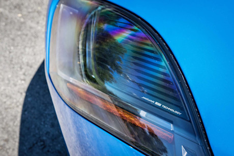 Editorial 2018 jaguar f type svr coupe 11 bm