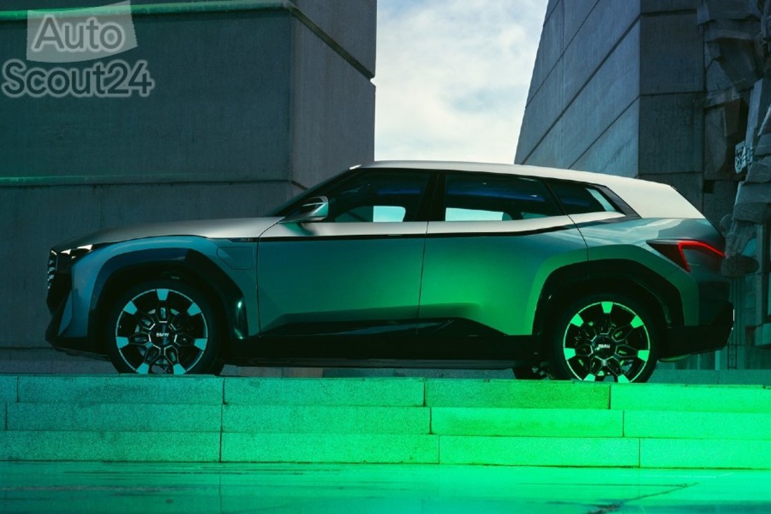 BMW-XM_Concept-2021-1280-05 (1).jpg