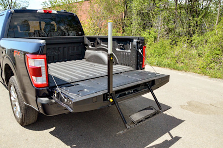Ford F-150 4x4 Platinum 2021 : essai routier Body Image
