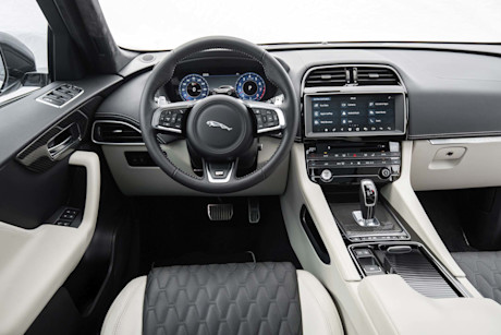 Editorial 2020 jaguar f pace svr 02 jaguar