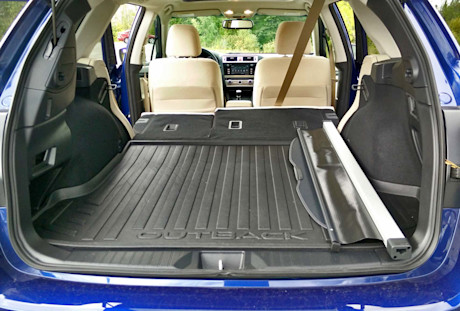 Editorial 2017 subaru outback touring 12 jbe