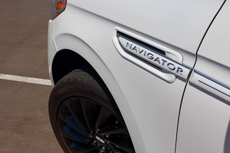 Editorial 2020 lincoln navigator reserve 08 pb