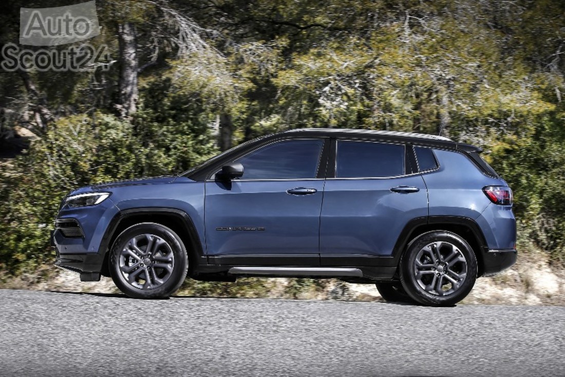 9.NewJeep®Compass80thAnniversary (2).jpg