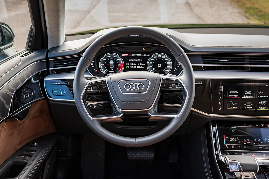 Audi-A8-60TFSIe-2020-Cockpit Audi-A8-60TFSIe-2020-Cockpit