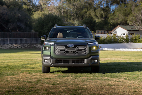 Editorial 2026 subaru outback 36