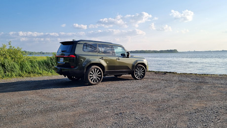 Lexus GX550 2024 : essai routier Body Image
