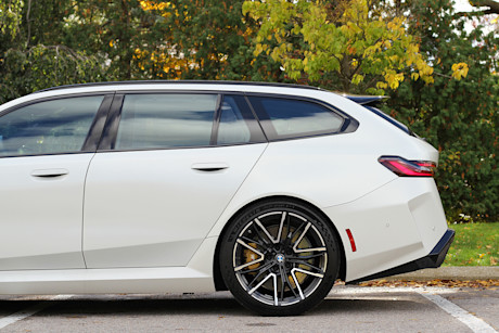 2025 BMW M5 Touring Review Image