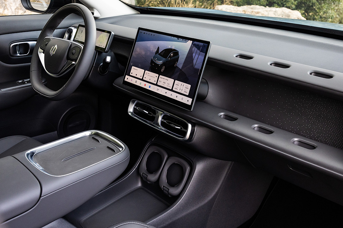 BEBE20251030 Review Leapmotor B10 03