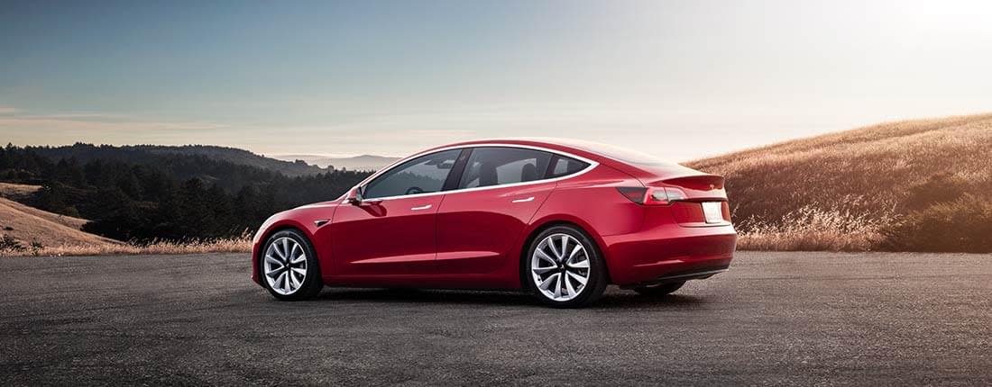 tesla-model-3-l-03