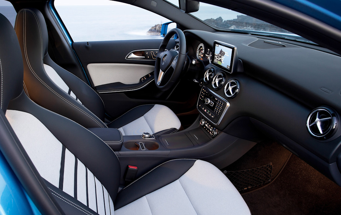 mercedes-benz-a-180-interior