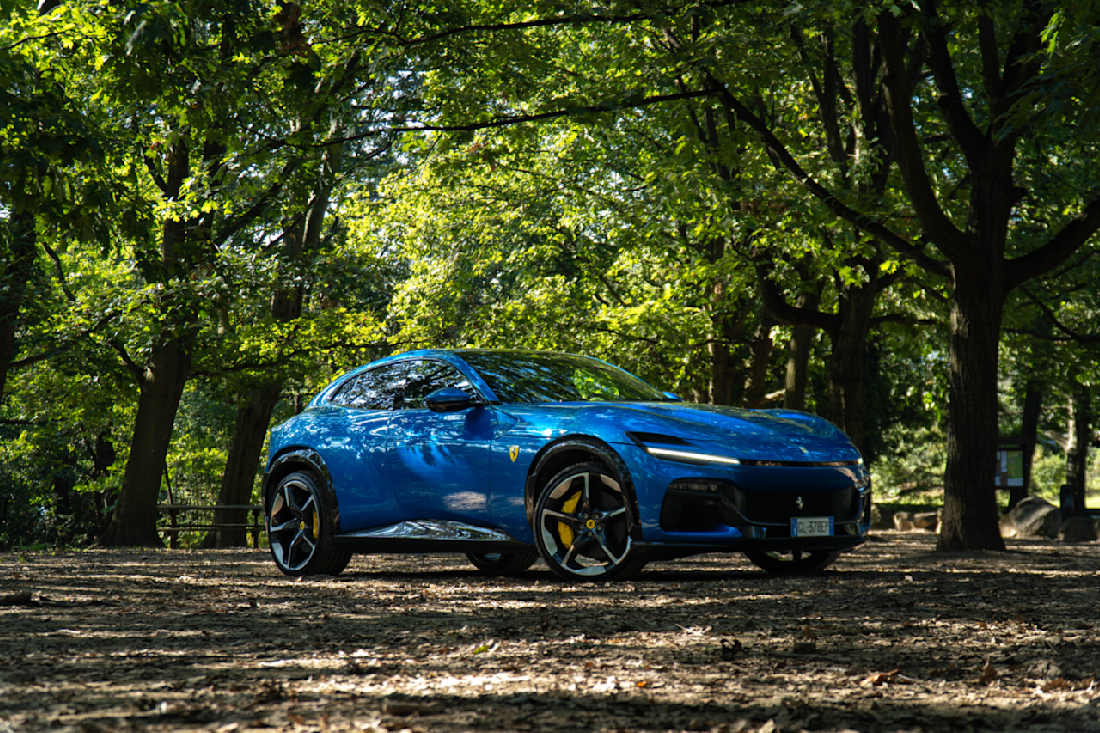 Recensione Ferrari Purosangue: com’è fatta, pro e contro