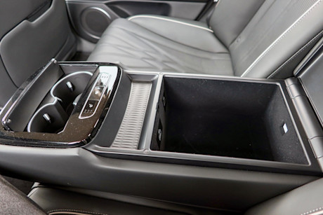 Editorial 2023 genesis electrified g80 prestige 29 jm