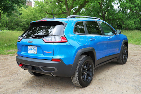 Editorial 2019 jeep cherokee trailhawk 07 jm