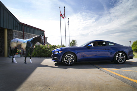 Editorial 2015 ford mustang v6 05 jw