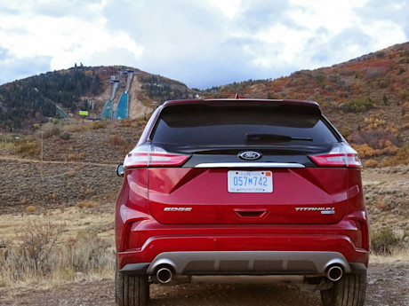 Editorial 2019 ford edge titanium 07 jb