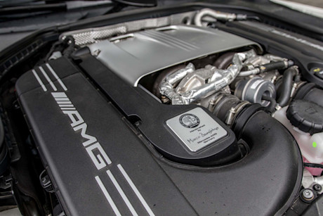 Editorial 2017 mercedes amg c 63 s 14 bm