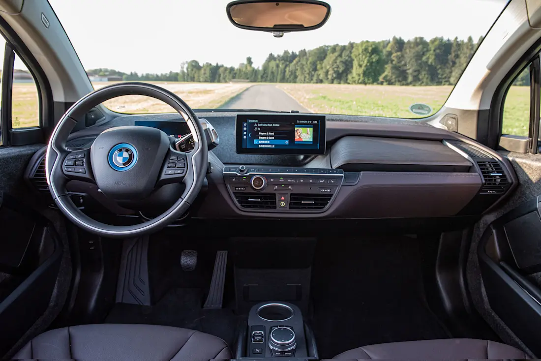 BMW-i3-120ah-2022-Interieur