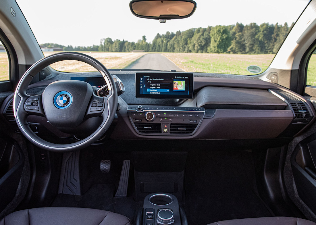 bmw-i3-120ah-interior