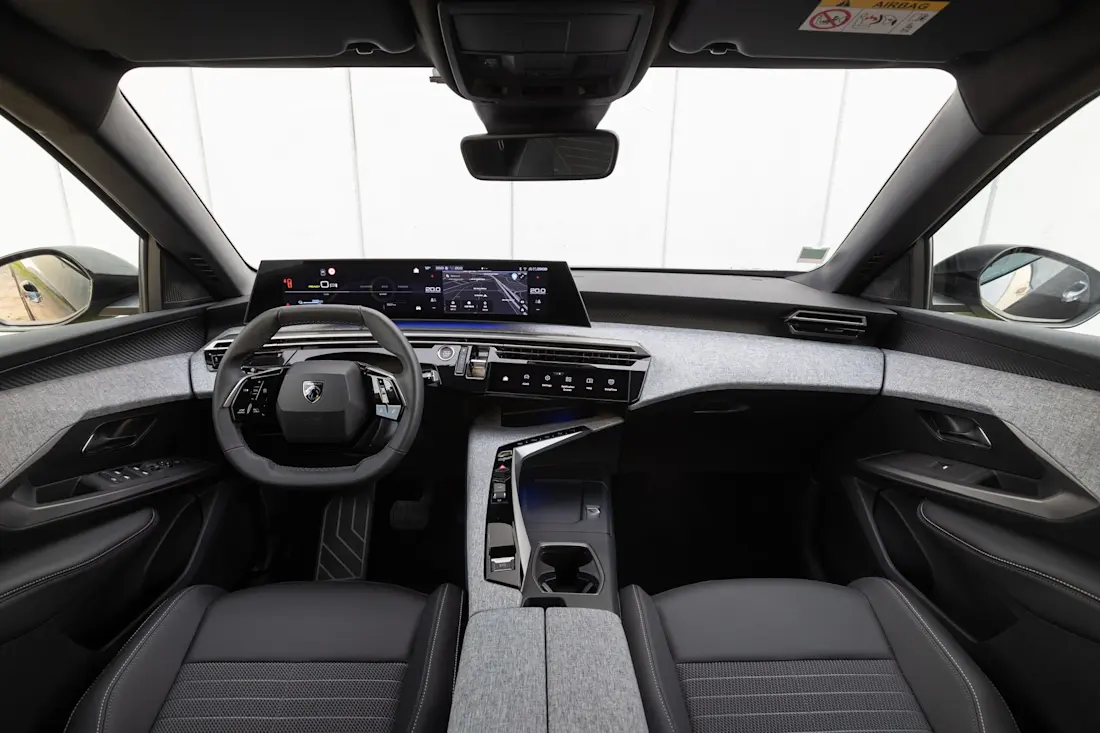 peugeot e-3008 999