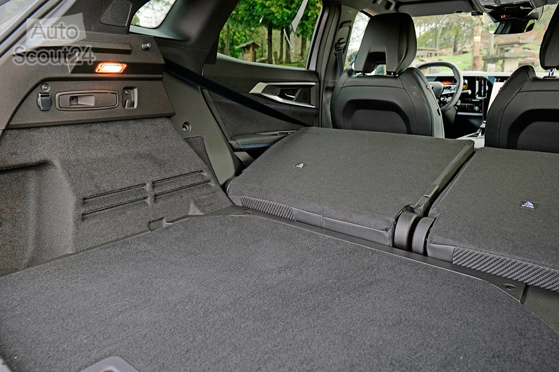 Video prueba Renault Austral HEV 2023 maletero Ruben Fidalgo AS24 (4).jpg