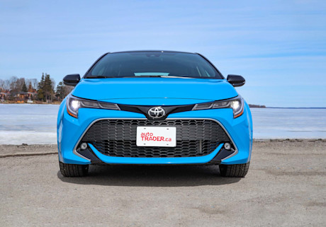 Editorial 2020 toyota corolla hatchback cvt xse 02 jm