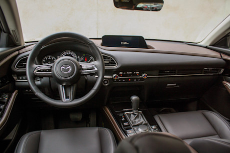 Mazda CX-30 GT Turbo 2022 : essai routier Body Image