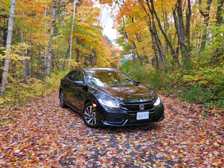 Editorial 2017 honda civic hatchback 03 jb