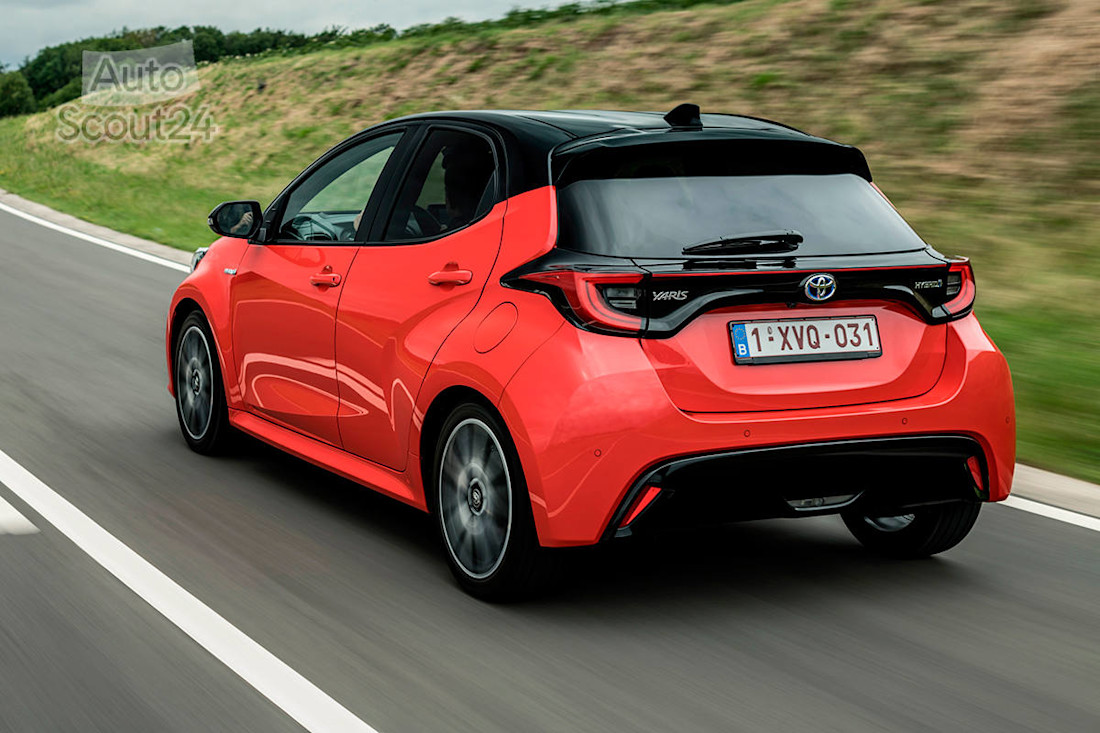 Nuevo-Toyota-Yaris-Hybrid-2021-(20).jpg