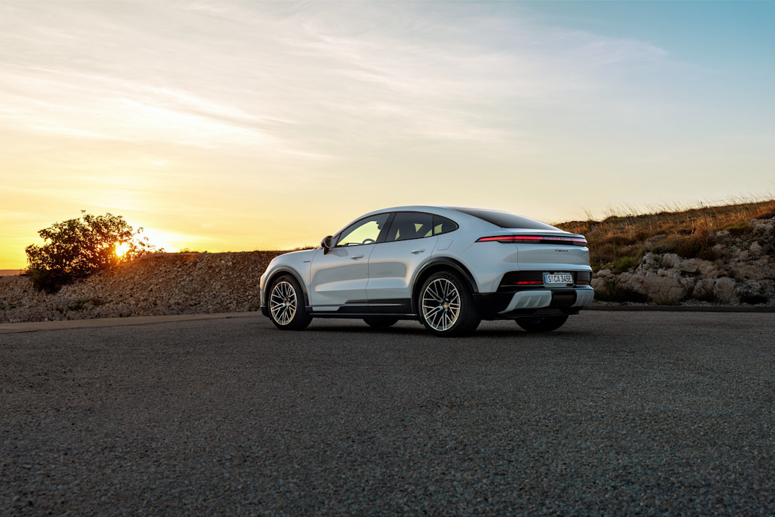 5080_coupe-s_DKOS2516_edit_V02__A4_RGB.jpg