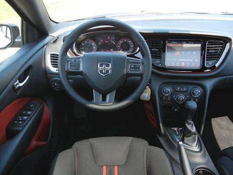 Editorial 2013 dodge dart 14 jy 001 1083