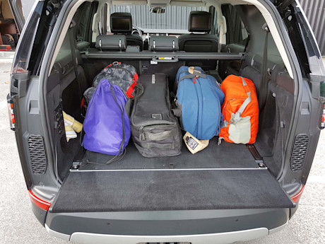 Editorial 2018 land rover discovery hse luxury td6 46 jp