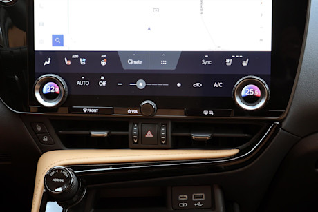 Editorial 2022 lexus nx 450h executive 27 jm