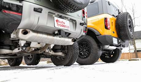 Editorial 2021 ford bronco vs 2021 land rover defender 90 09 jw