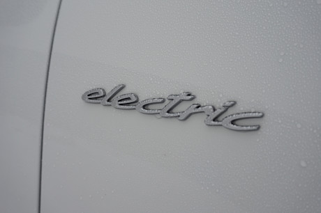 Editorial 2025porsche macan electric td jl 250225 24