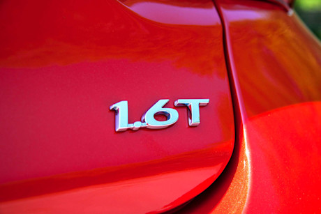 Editorial 2019 hyundai veloster turbo performance package 18 lw