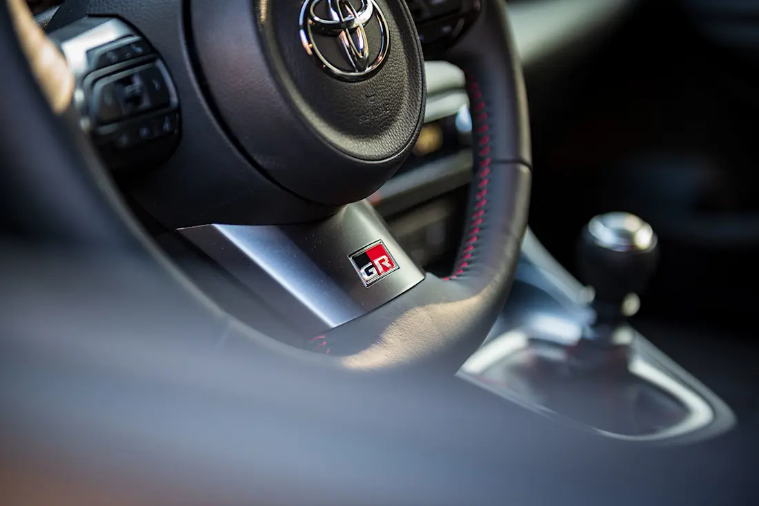 Toyota-GR-Yaris-2021-Detail-Steering Toyota-GR-Yaris-2021-Detail-Steering