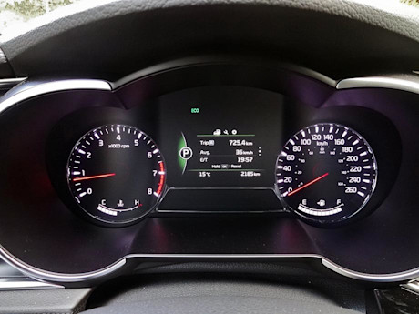 Editorial 2014 kia optima sx turbo sh 08