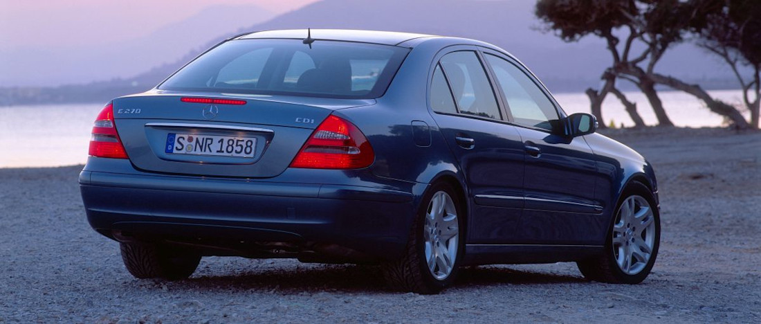 mercedes-benz_e_270_2