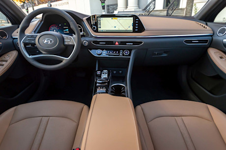 Hyundai Sonata 2020 : essai routier Body Image