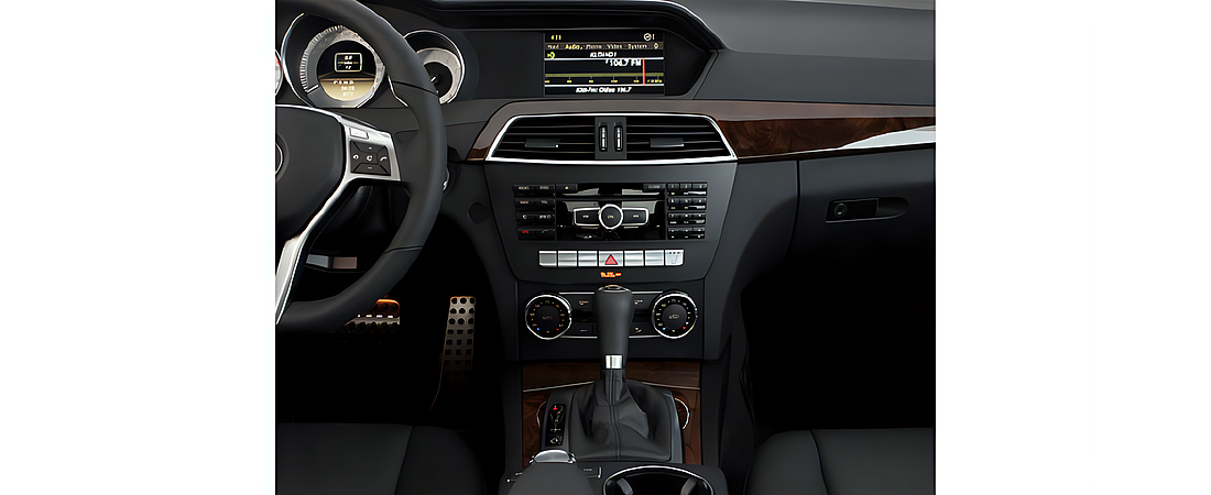 Mercedes-Benz C-Class 2013 28